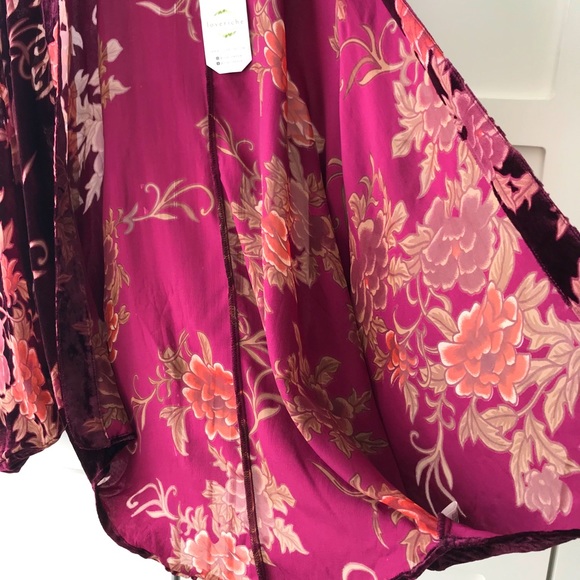 The Dina Kimono - Picture 5 of 7